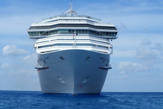 carnival-glory-1-550x367.jpg